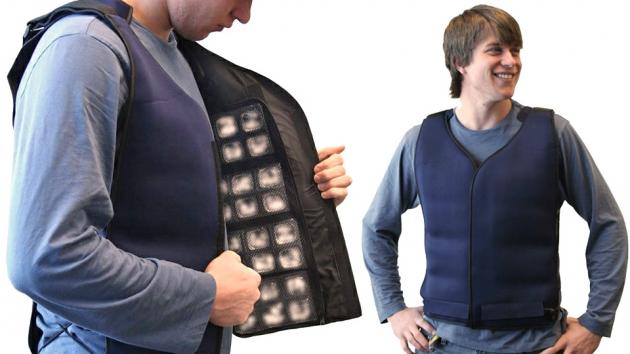 Mascot Cold Vest A2001 with included ice packs for cooling, high-quality vest for extended mascot wear.